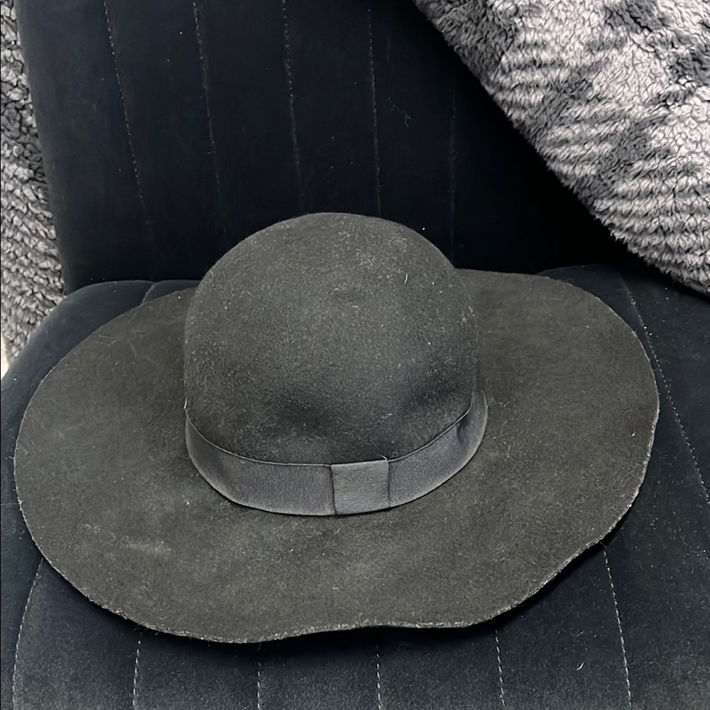 Womens Black Wide-Brim Floppy Wool Hat - Angela Williams